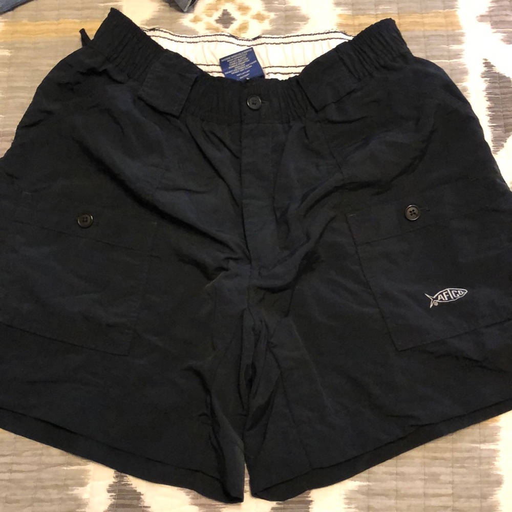 Men’s AFTCO shorts